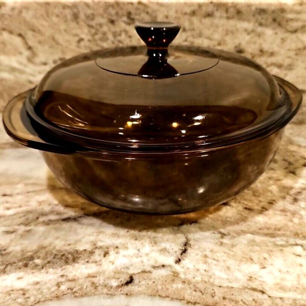 Vintage Pyrex #023 Amber Glass Casserole Bowl Baking Dish W/ Handles & Lid 1.5L